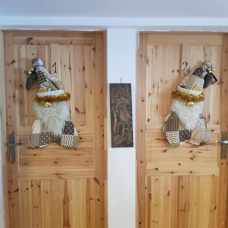Pokoje Goscinne Art- Dworek 库多瓦-兹德鲁伊 外观 照片